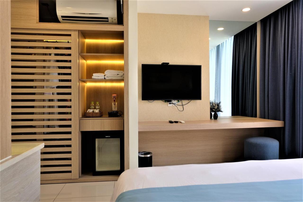 Private Villa At Oceanami Resort Cho Phuoc Hai Exterior photo